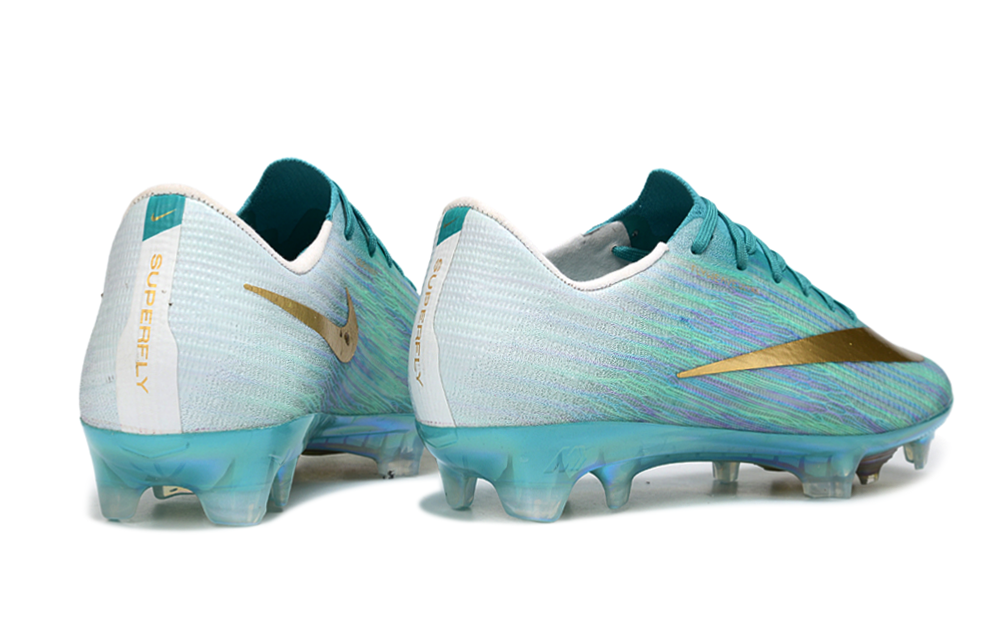 Top-tier football shoes, Nike Air Zoom Mercurial Vapor XVII Elite FG, engineered for performance